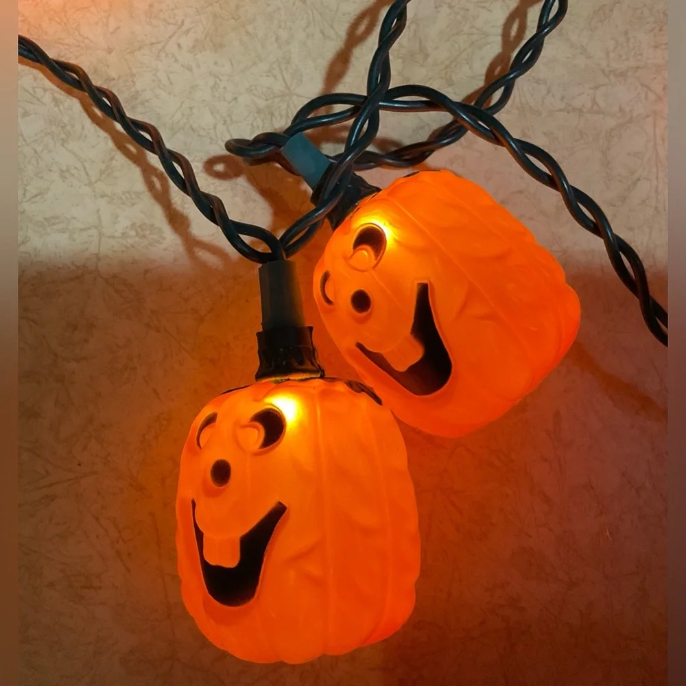 Halloween duo/set of pumpkin dangle lights and ghost pumpkin hanging tree decor
